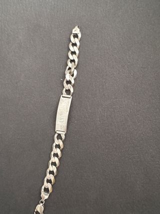 Pulsera de plata con placa grabada 52 gramos 