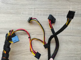 Fuente Alimentación Mars Gaming 650W