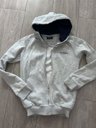 Sudadera McKenzie gris con capucha