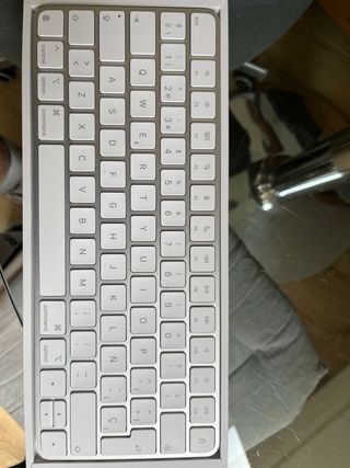 Teclado Apple Magic Keyboard Plata