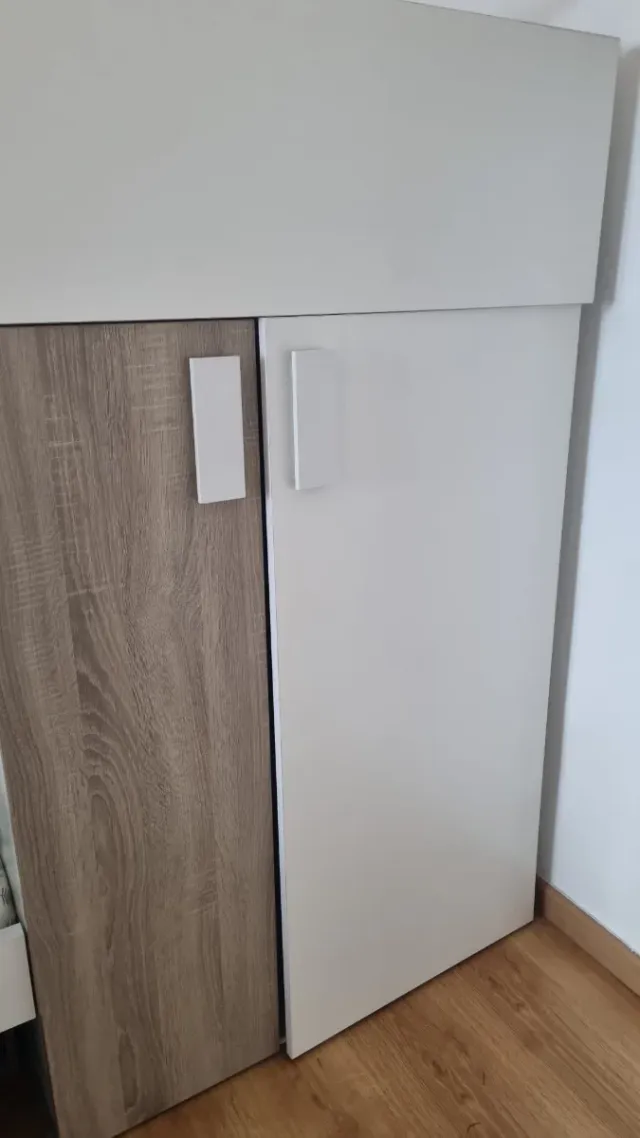 Litera infantil con armario