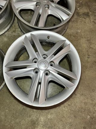 Juego llantas Ssangyong Korando R16 2010 a 2019