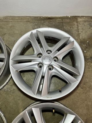 Juego llantas Ssangyong Korando R16 2010 a 2019