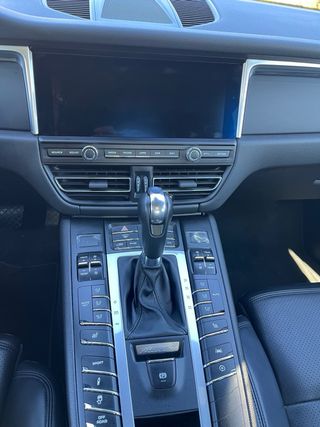Porsche Macan 2020
