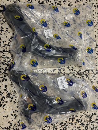 pareja Brazos de suspensión Nissan Qashqai J10