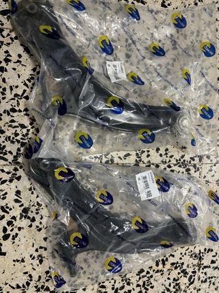 pareja Brazos de suspensión Nissan Qashqai J10