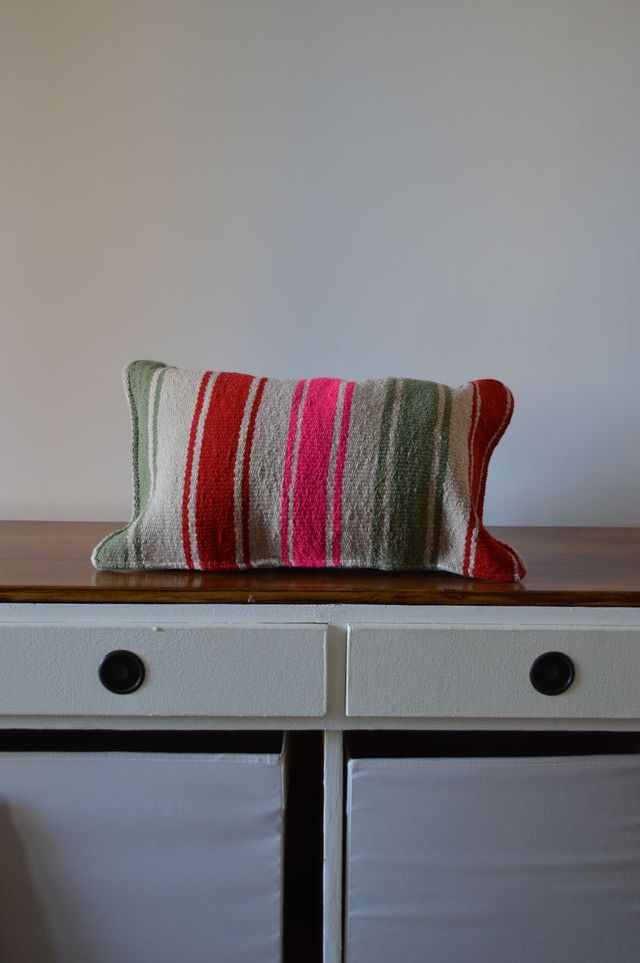 Almofada decorativa artesanal