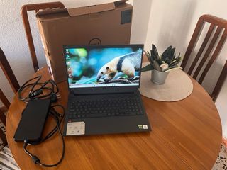 Portátil Gaming Dell G15 5510 Negro
