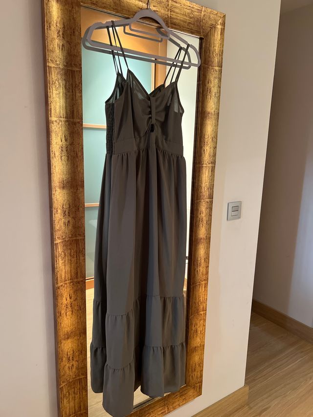 Vestido largo tirantes verde militar