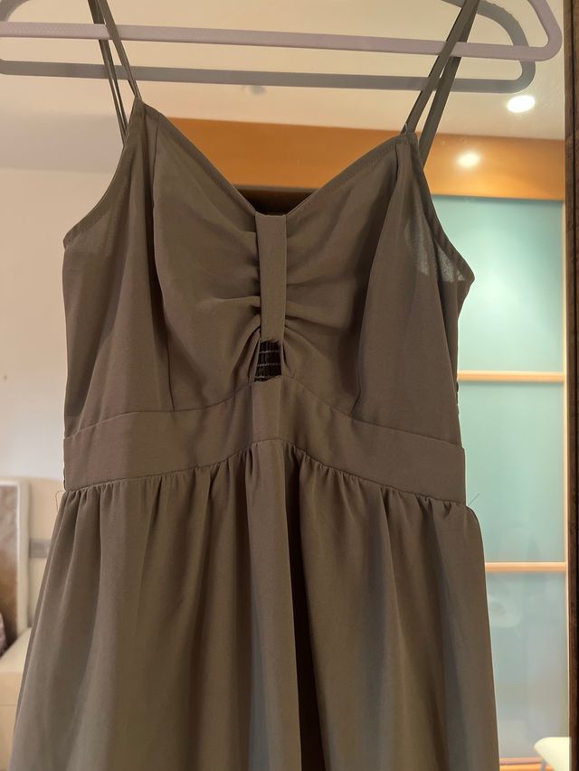 Vestido largo tirantes verde militar