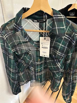 Camisa Zara cuadros verde talla XS