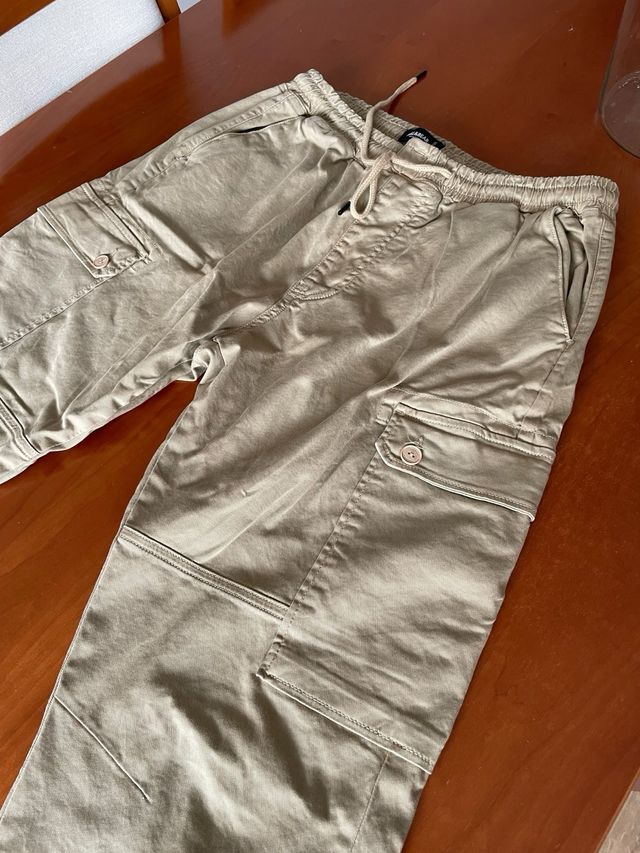 Pantaloni jogger beige Pull&Bear