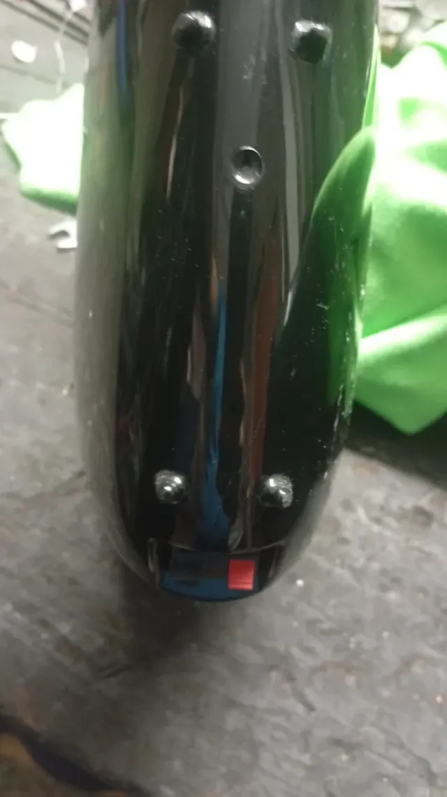 Altavoces negros brillo Samsung .