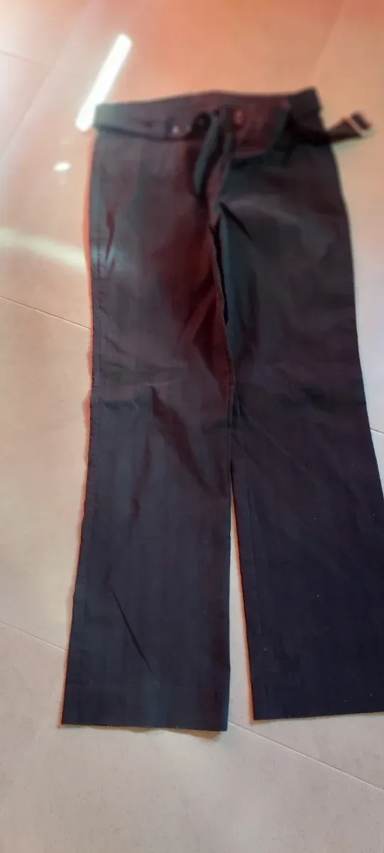 Pantalón negro mujer