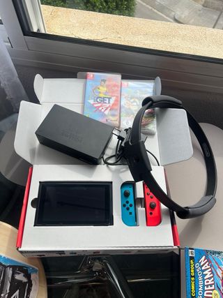 Nintendo Switch 