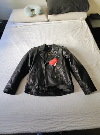 Cazadora Cuero Genuino Negra Nueva