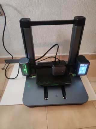 Impresora 3D AnkerMake M5 con Extrusor extra.