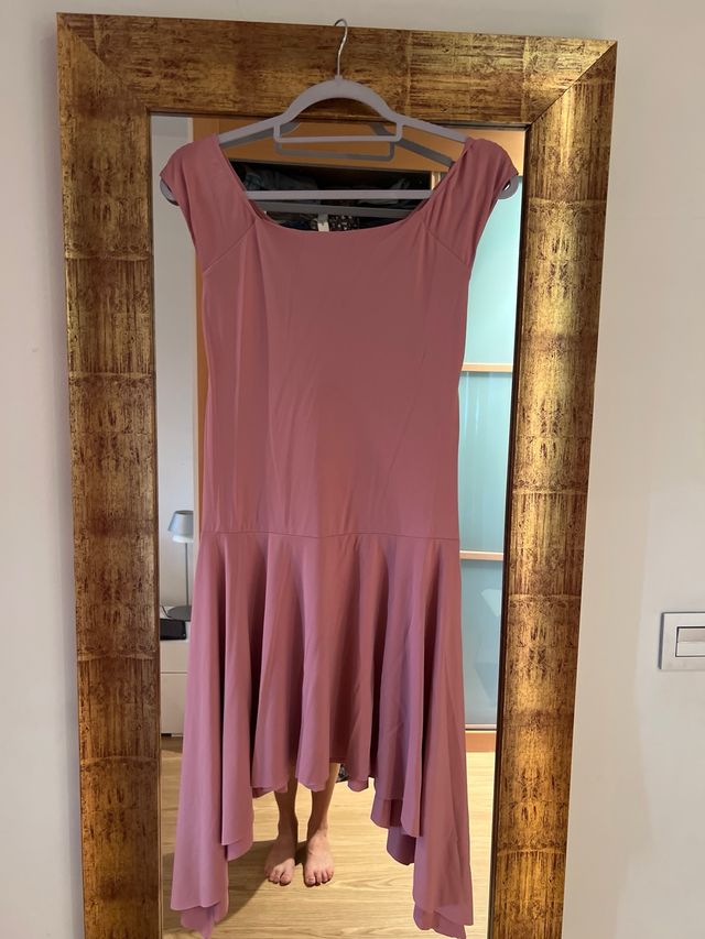 Vestido rosa asimétrico licra