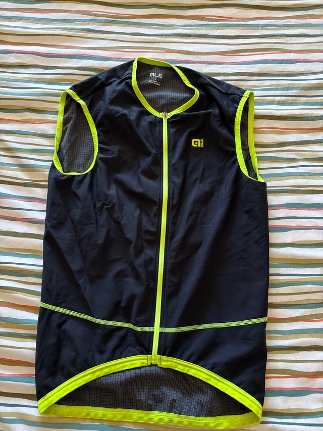 Chaleco ALE Negro y Verde Talla L