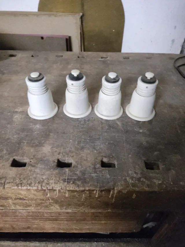 4 piedini ammortizzanti Mitsubishi