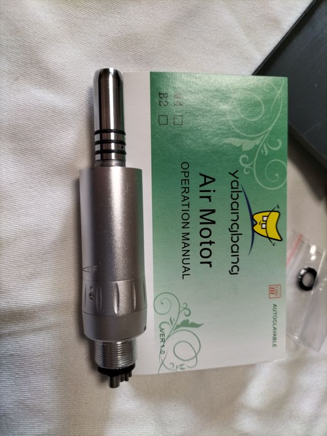 Motor neumático Dental de 4 agujeros