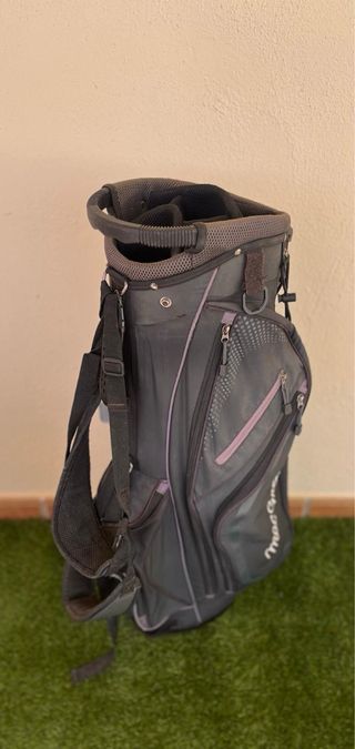 Macgregor Bolsa de Golf Negra stand