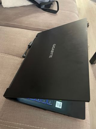 Portatil Gigabyte G5 KC-5ES1130SD NVDIA RTX 3060