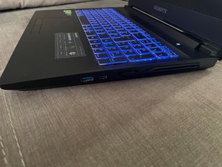Portatil Gigabyte G5 KC-5ES1130SD NVDIA RTX 3060