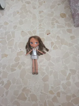 Muñeca Bratz Plata