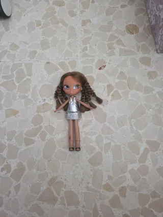 Muñeca Bratz Plata