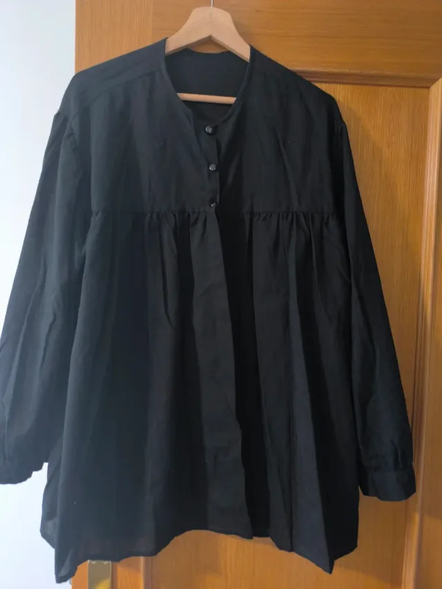 Blusón Negro Fallera T.44-46. Bolsillo interior