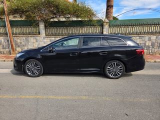 Toyota Avensis 2017