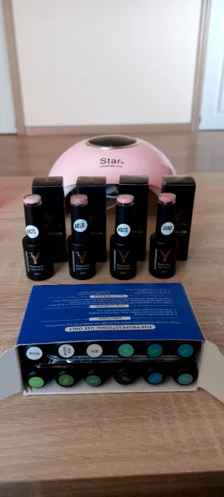 Lámpara UV LED, accesorios y esmaltes 