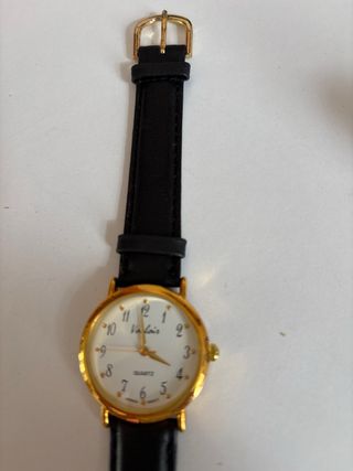 Reloj Van Cleef & Arpels Caballero Negro/Dorado.