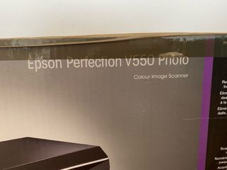 Escáner Epson Perfection 550