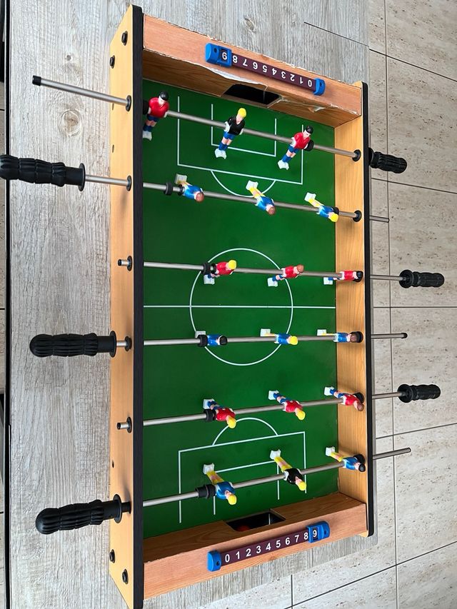 Futbolín madera 37x68cm, 18 muñecos