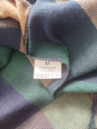 Camisa con capucha a cuadros