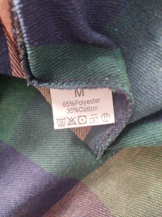 Camisa con capucha a cuadros