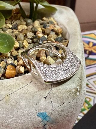 Anillo chapado en Plata con Circonitas 