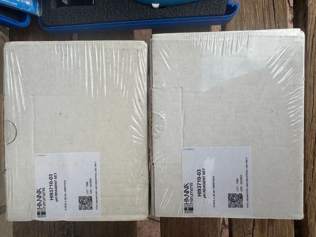 3 x Hanna HI93710-01 pH Reagent