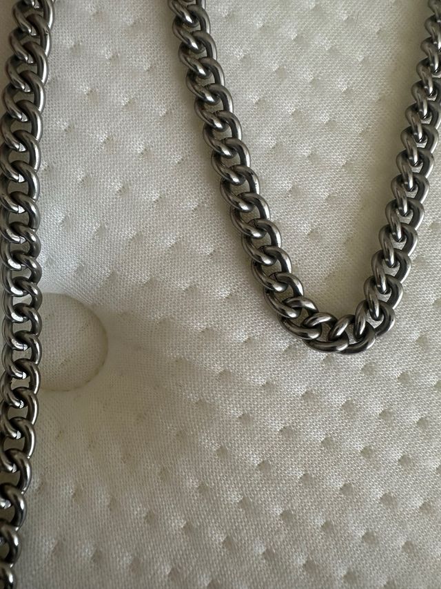 Bolso Calvin Klein Negro Cadena