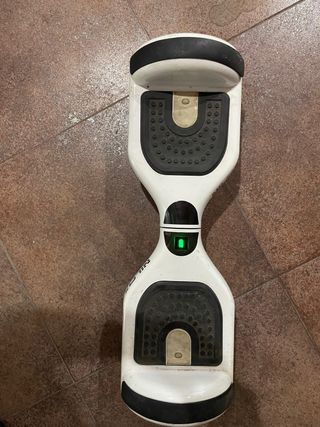 Hoverboard blanco con luces LED