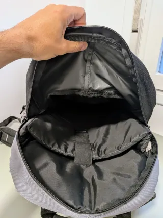 Mochila Ordenador Targus Essencial TSBO23EU