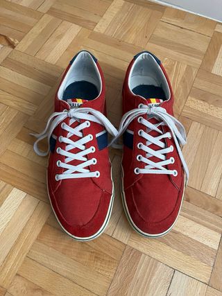 Zapatillas rojas talla 43
