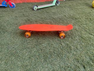 Patín naranja para niños