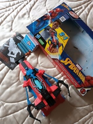 Lanzador Nerf Spiderman Agua y Dardos