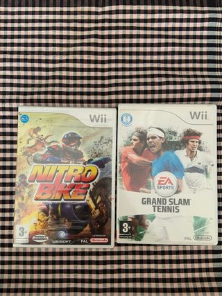 Nintendo Wii Negra + Accesorios y Juegos