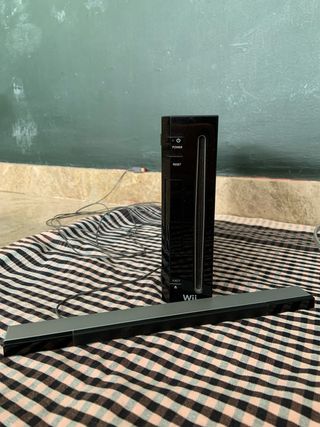 Nintendo Wii Negra + Accesorios y Juegos
