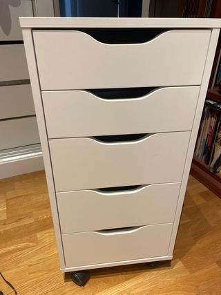Cajonera blanca con ruedas