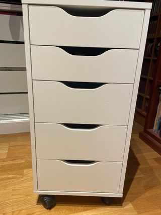 Cajonera blanca con ruedas